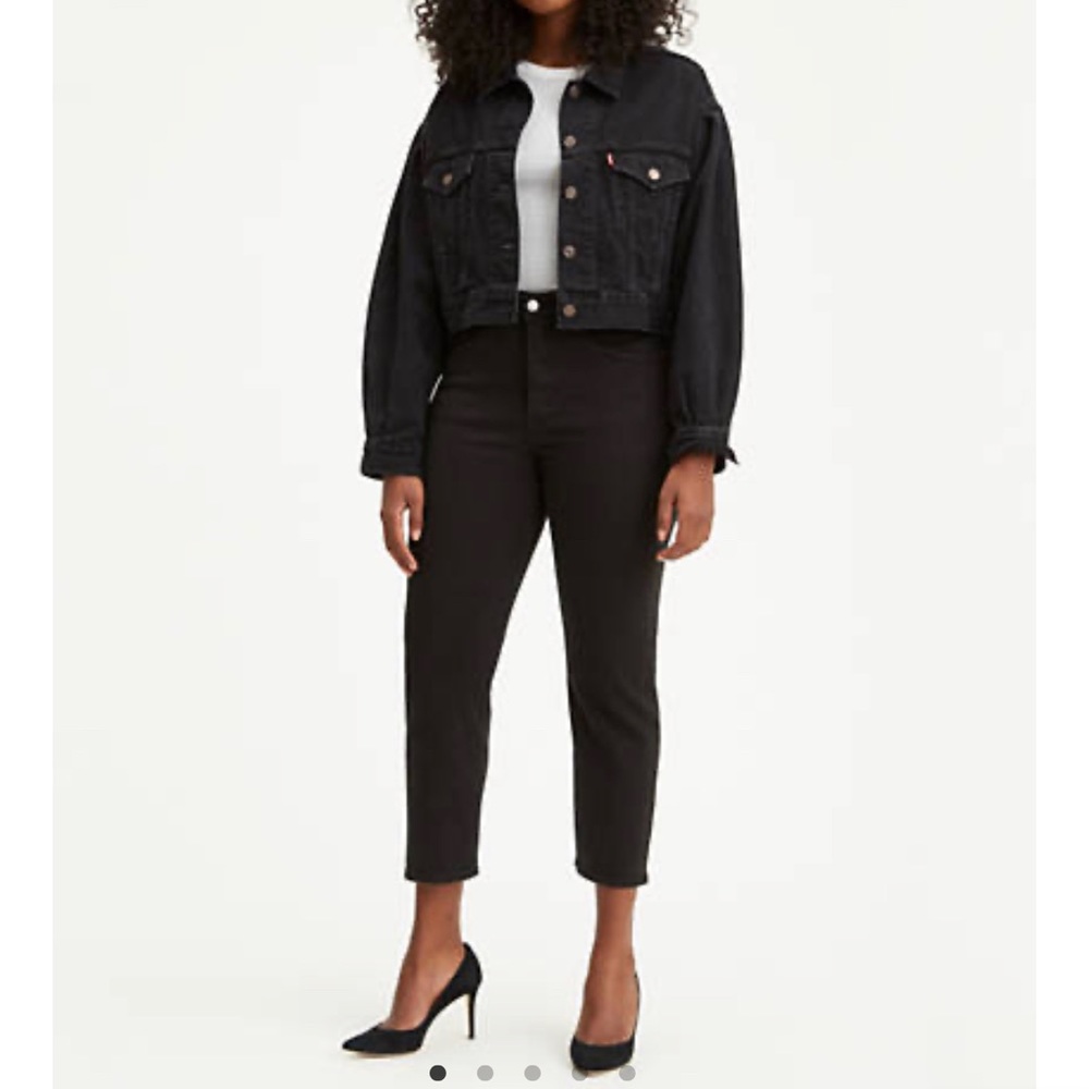 Levi Wedgie straight fit women’s jeans